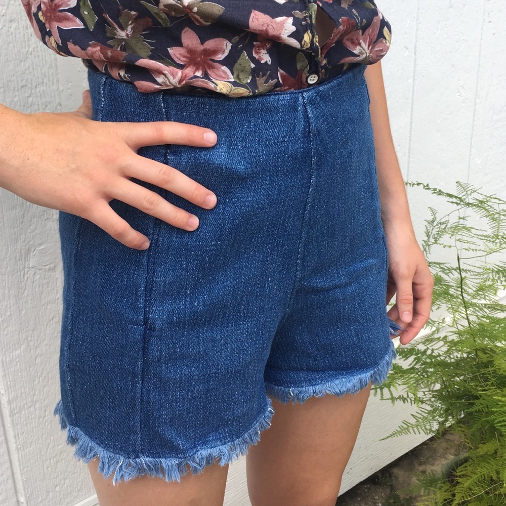Zara High Waisted Zip Shorts